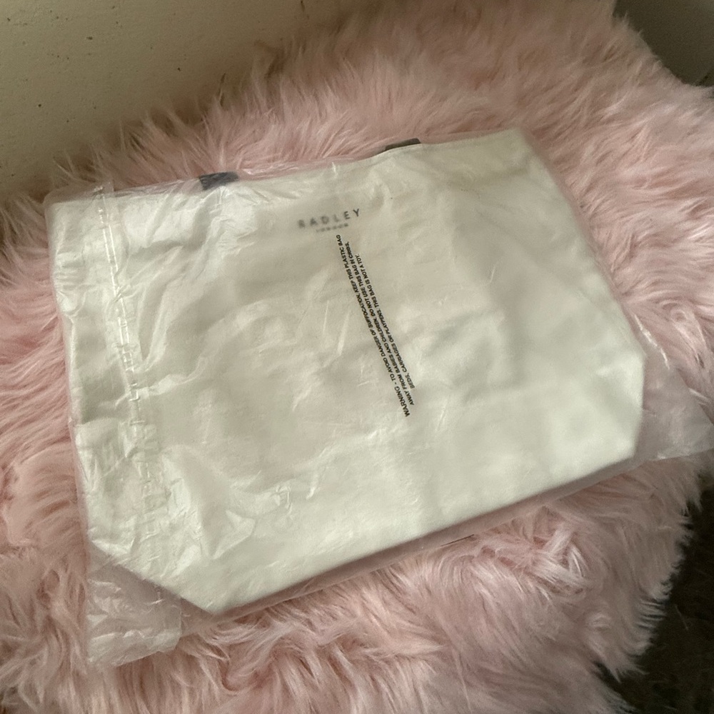 Radley London Tote Bag - Picture 9 of 11